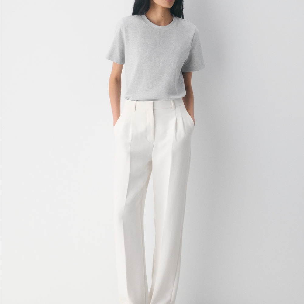 Aritzia Effortless Pants - 4 Tall - Light Birch